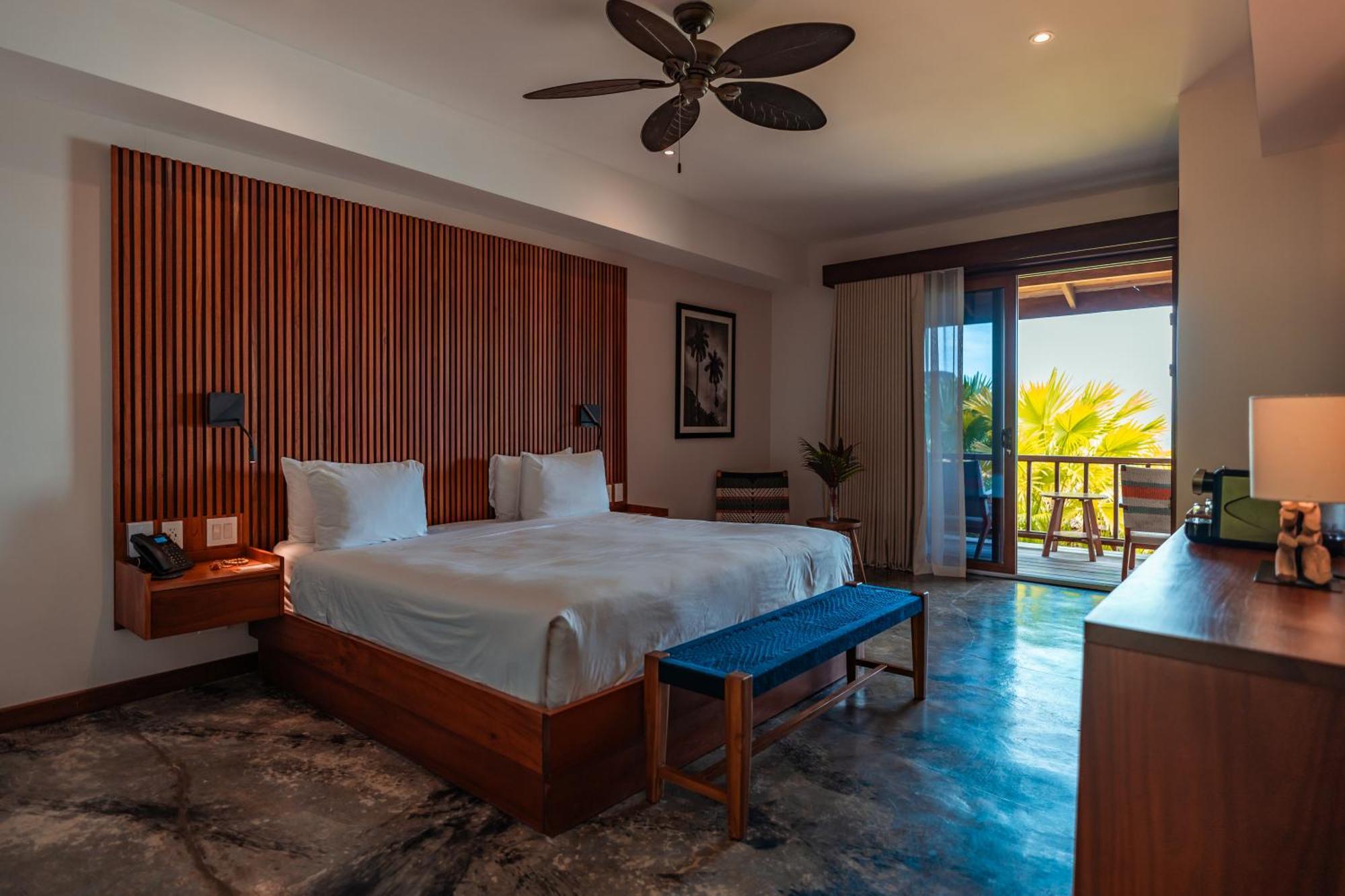 La Coralina Island House Hotell Bocas del Toro Exteriör bild